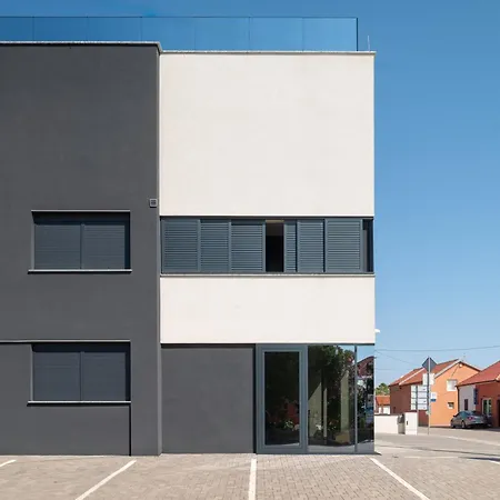 Apartment Penthouse Adela Vir