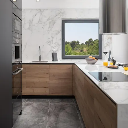 Penthouse Adela Appartamento Vir